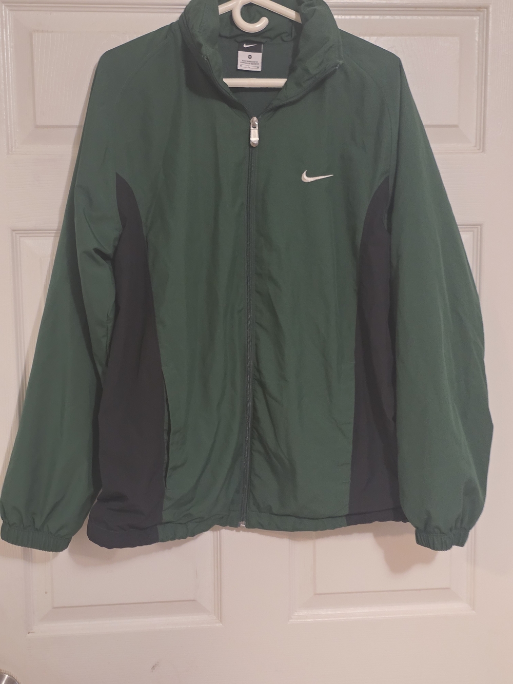 Nike Green and Black Men's Windbreaker Jacket